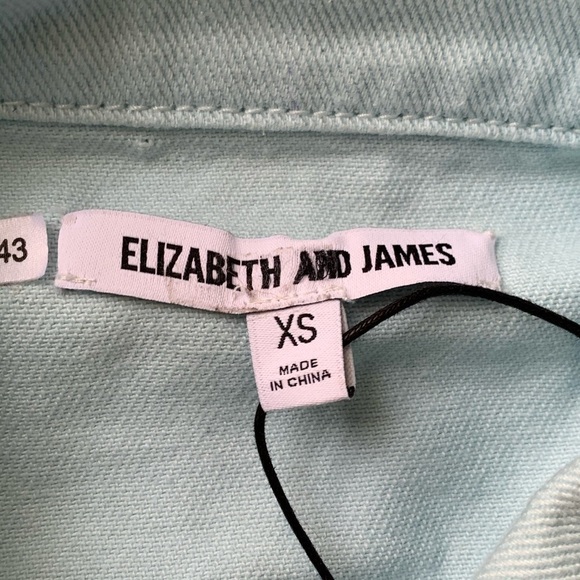 NWT Elizabeth and James Cropped Denim Oversized Fit Jean Jacket - Picture 10 of 10
